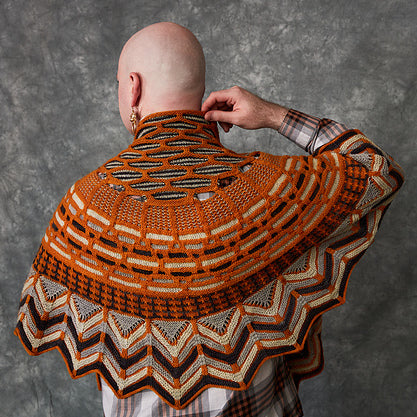 SHAWLS & WRAPS