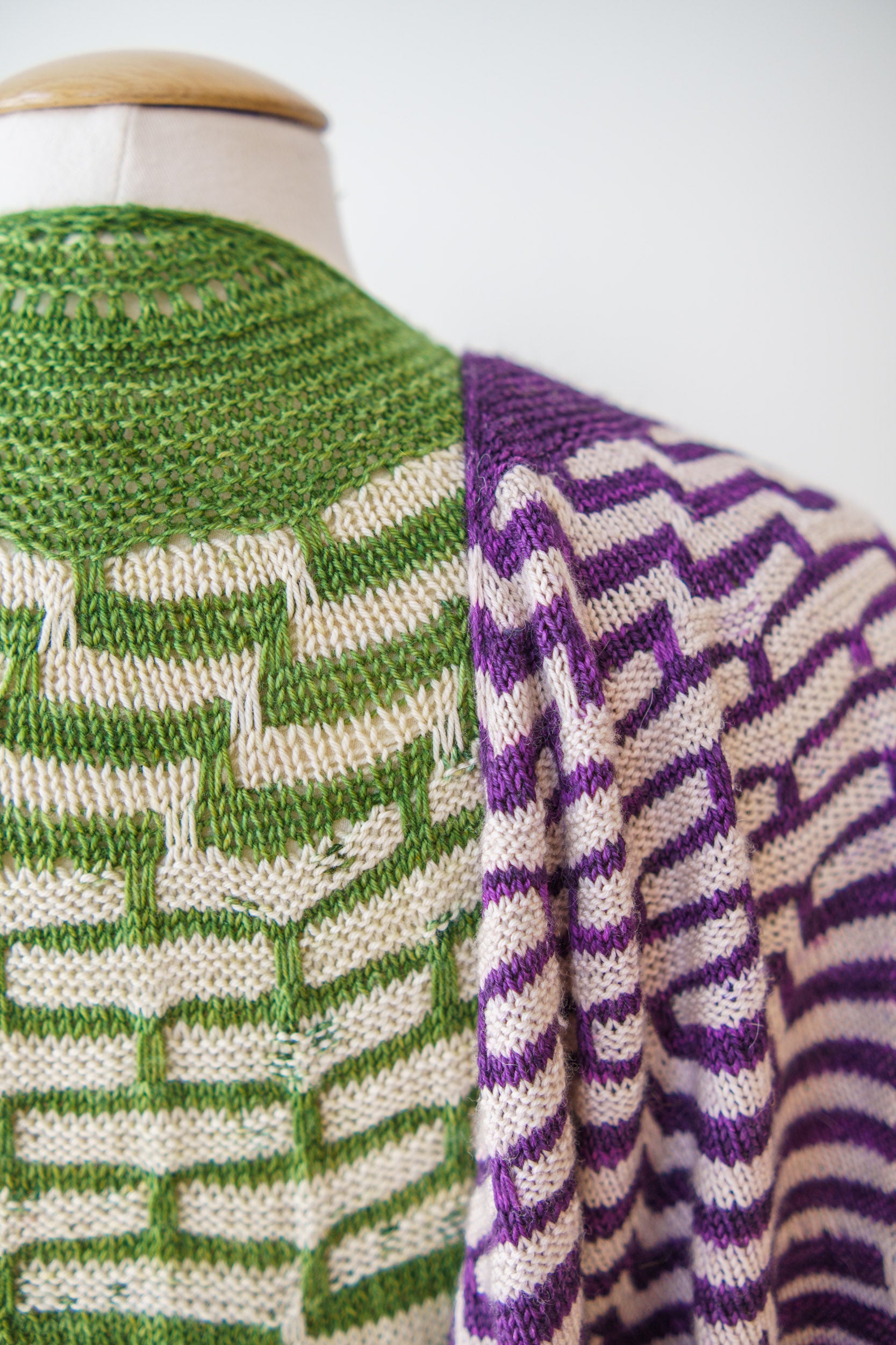 Contrast Blast Shawl
