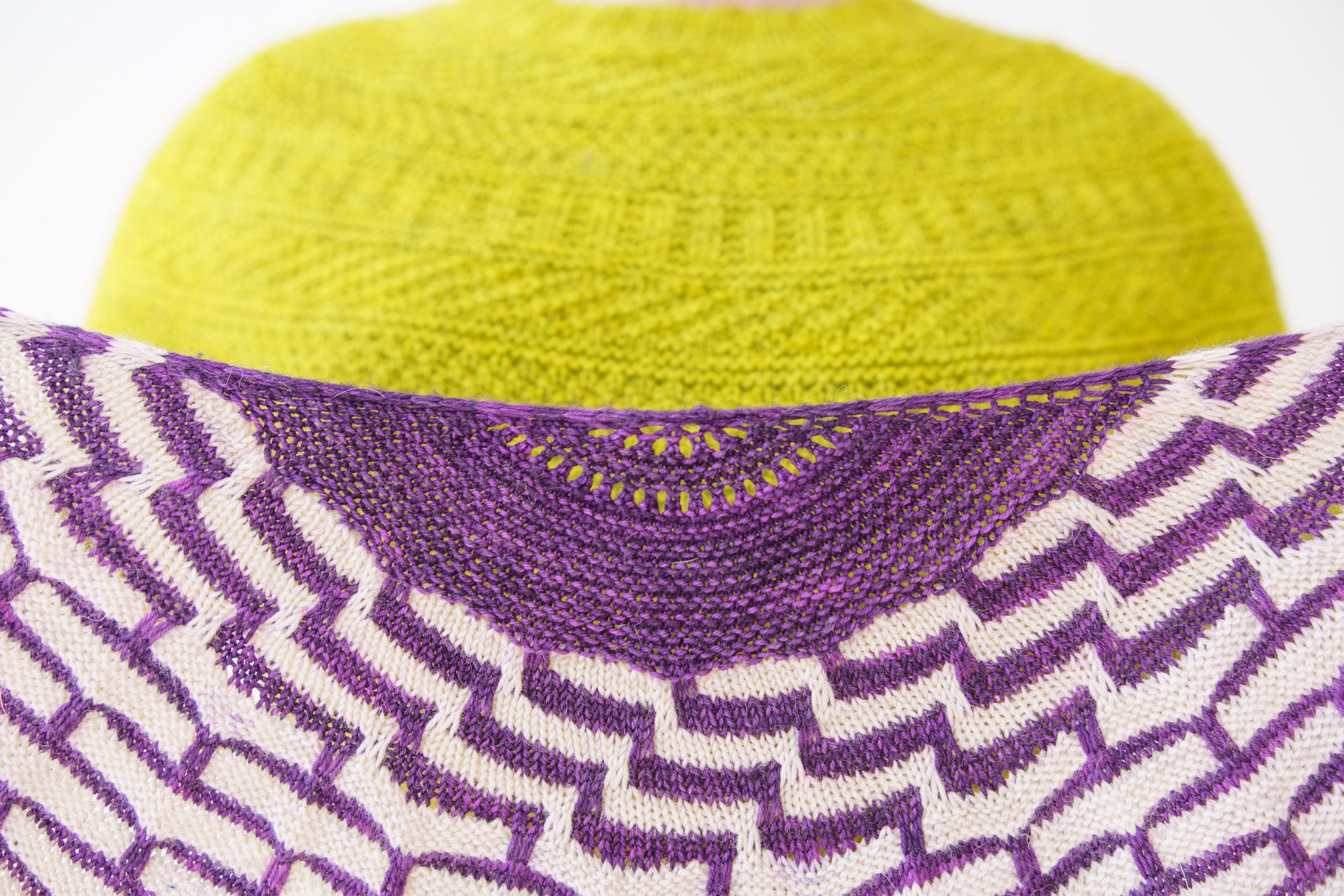 Contrast Blast Shawl
