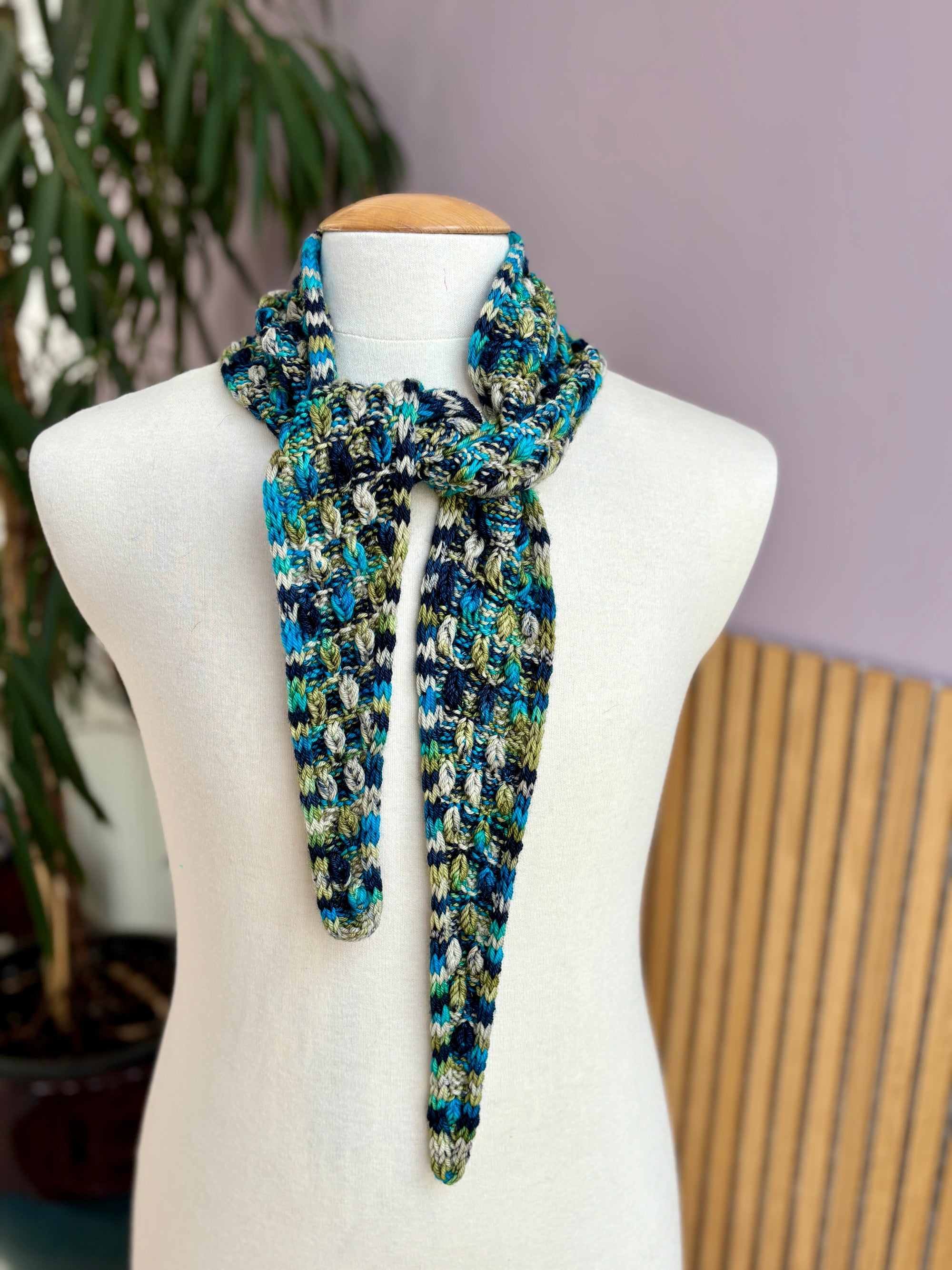 Dancing Droplet Skinny Scarf
