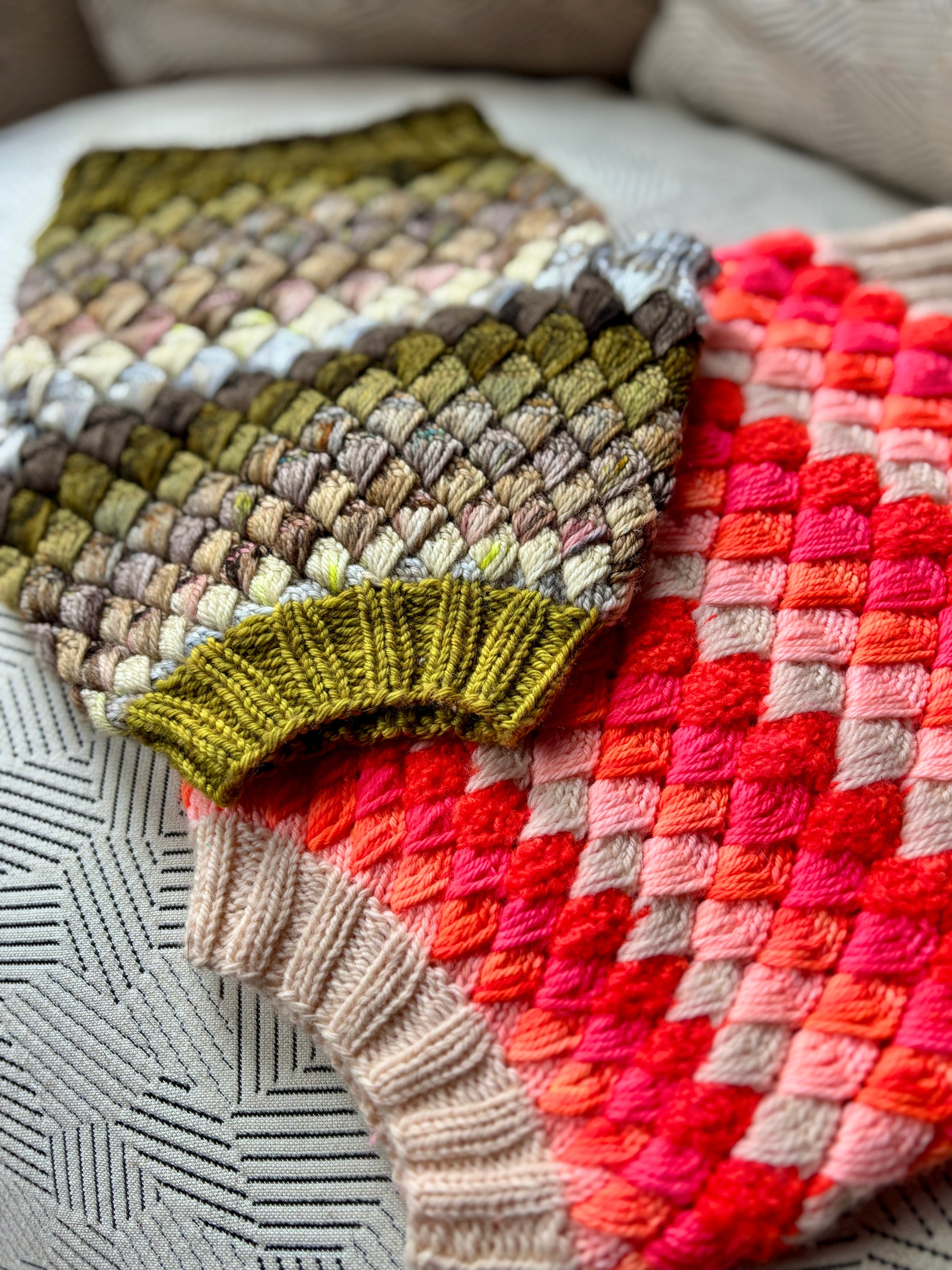 Merdog Sweater