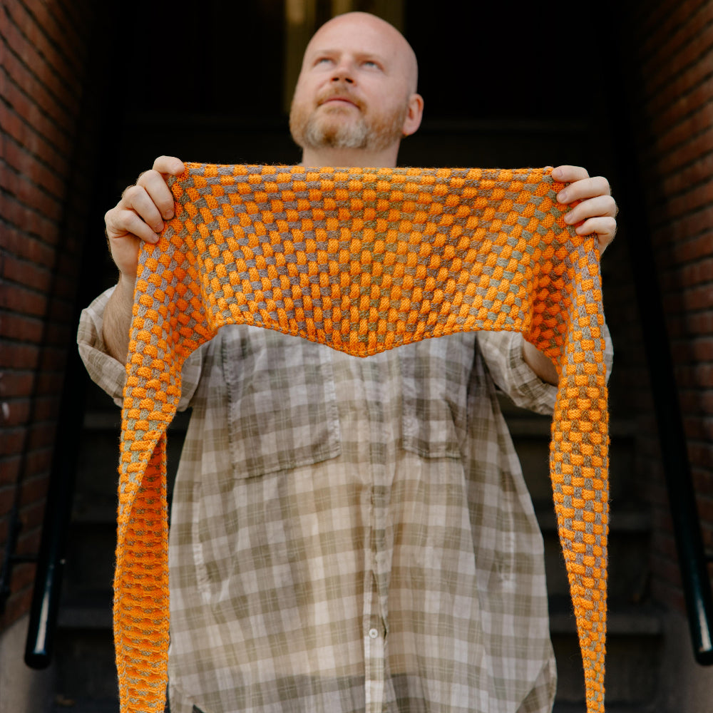 Woven Checks Skinny Scarf