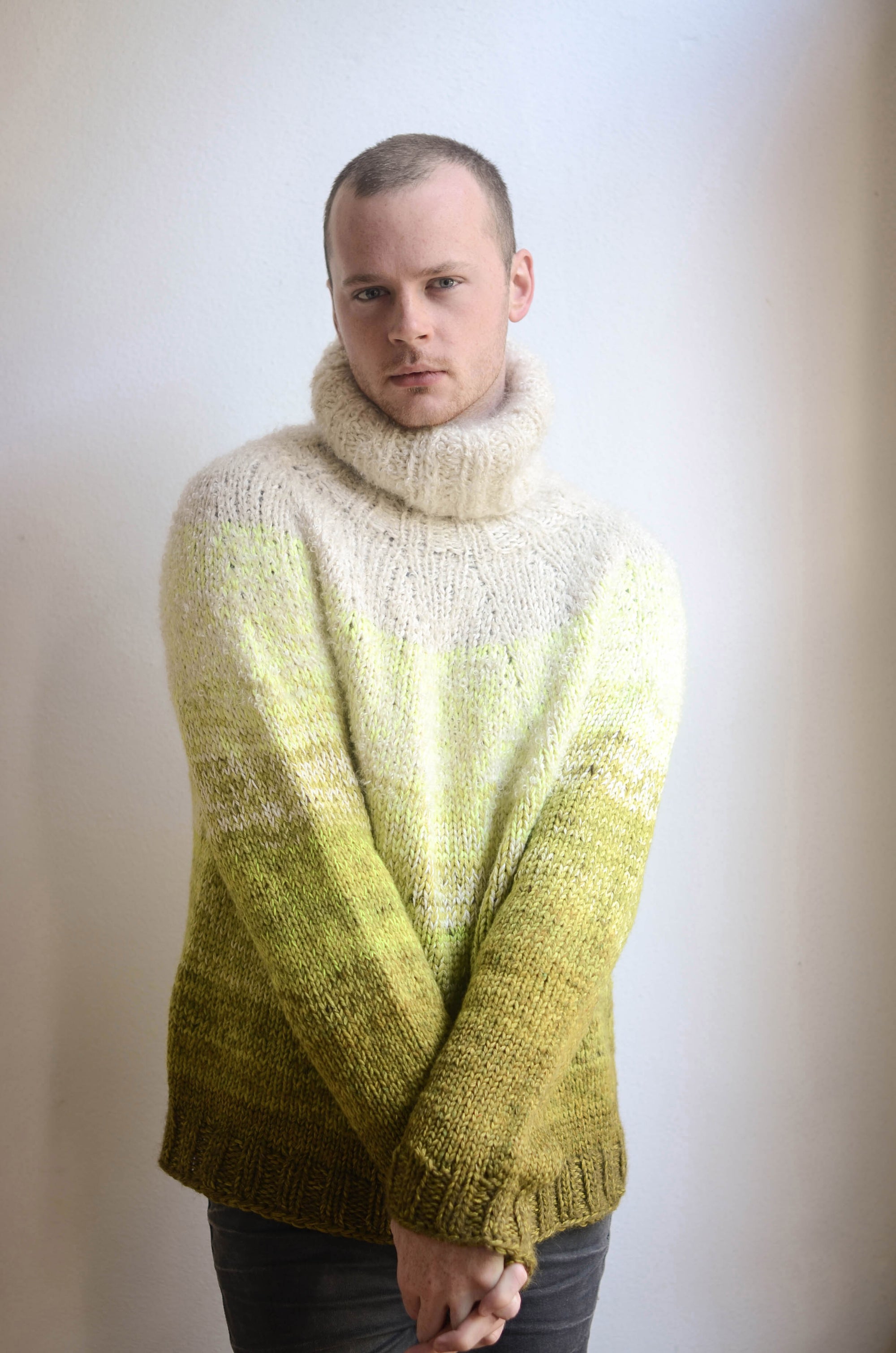 Ombre Yarn Eater