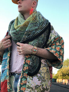 Swerving Shawl