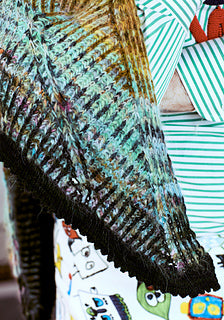 Swerving Shawl