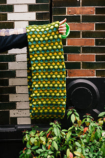 Painting Honeycombs Cowl