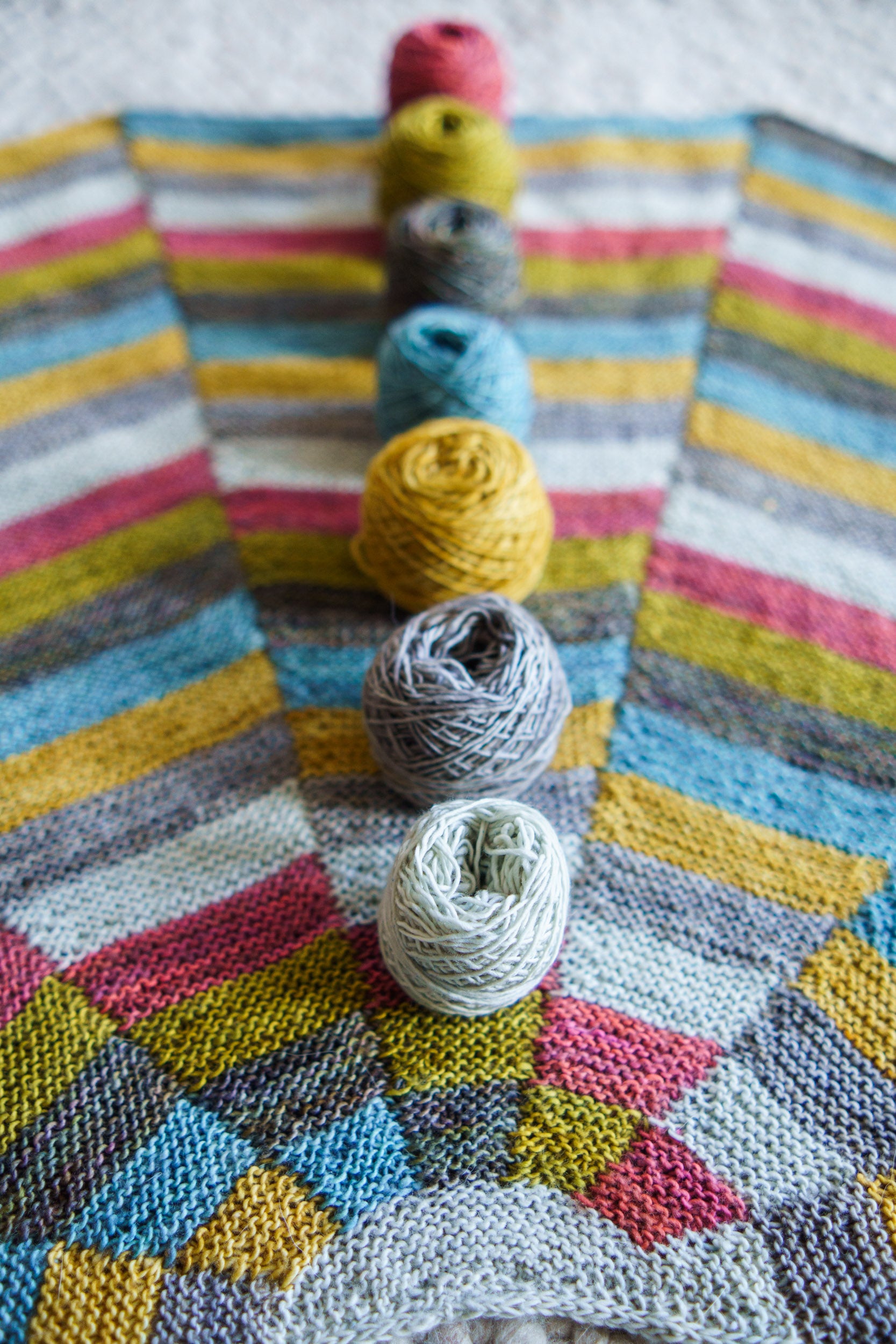 Modular Coloring Shawls