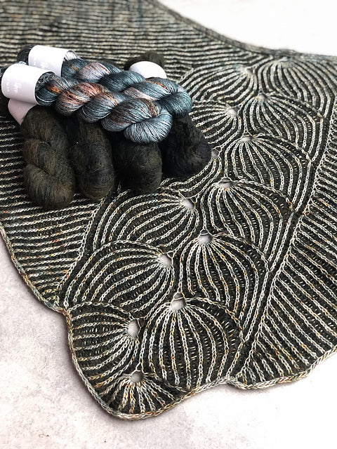 Flying Foxtail Shawl
