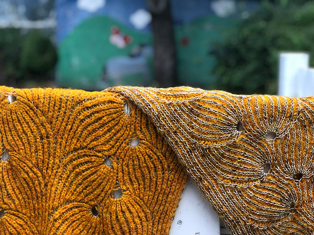 Flying Foxtail Wrap