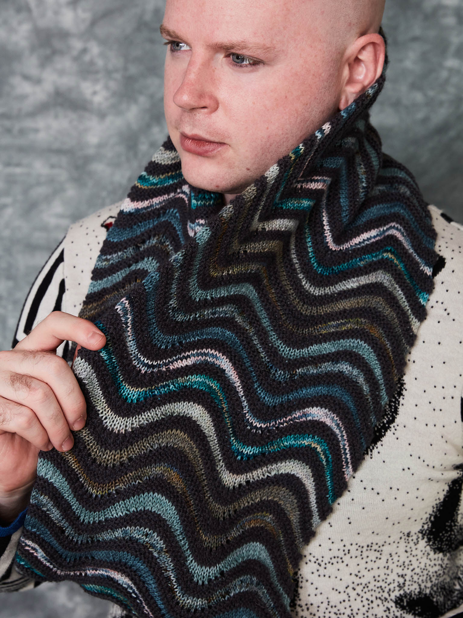 Painting Waves Cowl